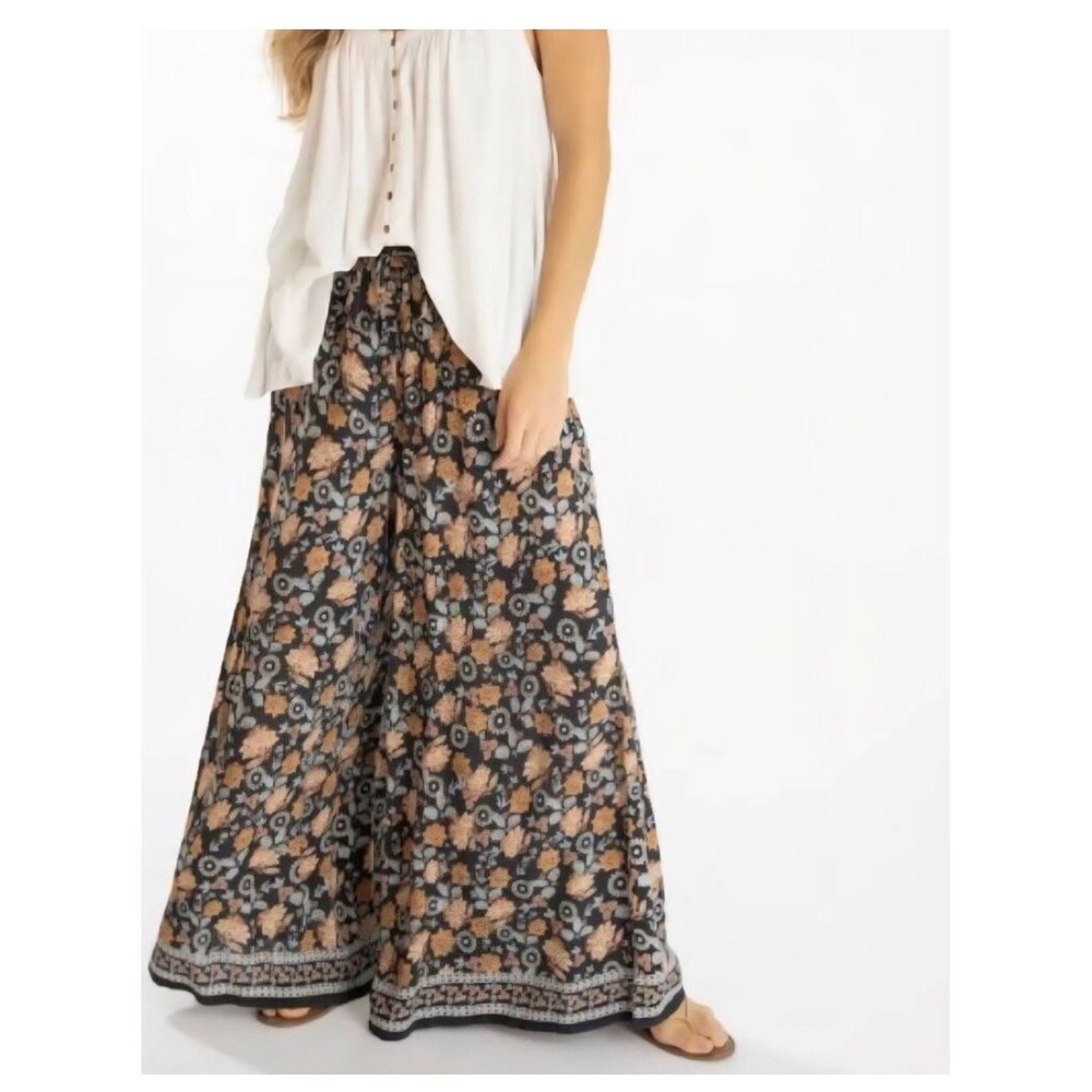 Natural Life Go With The Flow Charcoal Floral Wide Leg Bell Bottom Pants medium - Picture 8 of 8